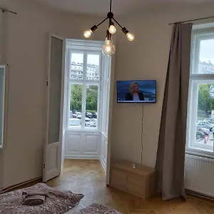 Lovely New 2 Bedroom Near Hannovamarkt Apartamento