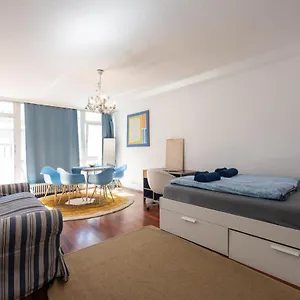 Lights - Burggasse Apartamento