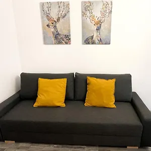 Cosy Studio Near Central Station Apartamento