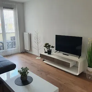 Smarte Dachgeschosswohnung Mit 2 Terrassen Direkt Am Hauptbahnhof Apartment