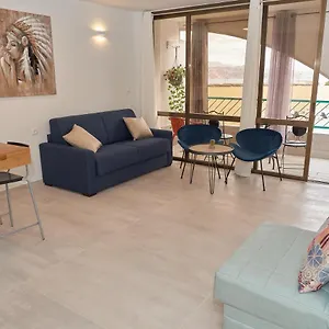 בדוק זמינות