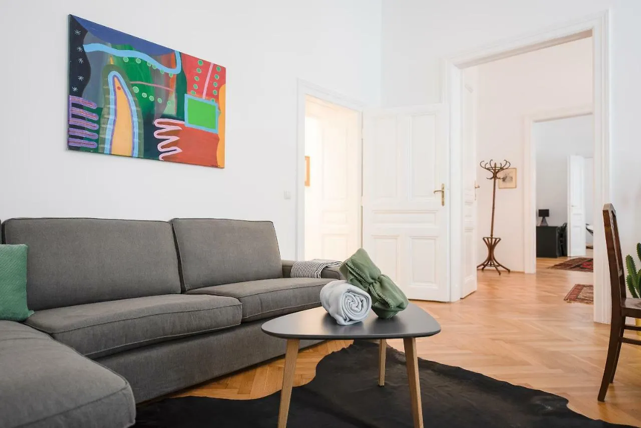 Grand Soho II Apartment Viena