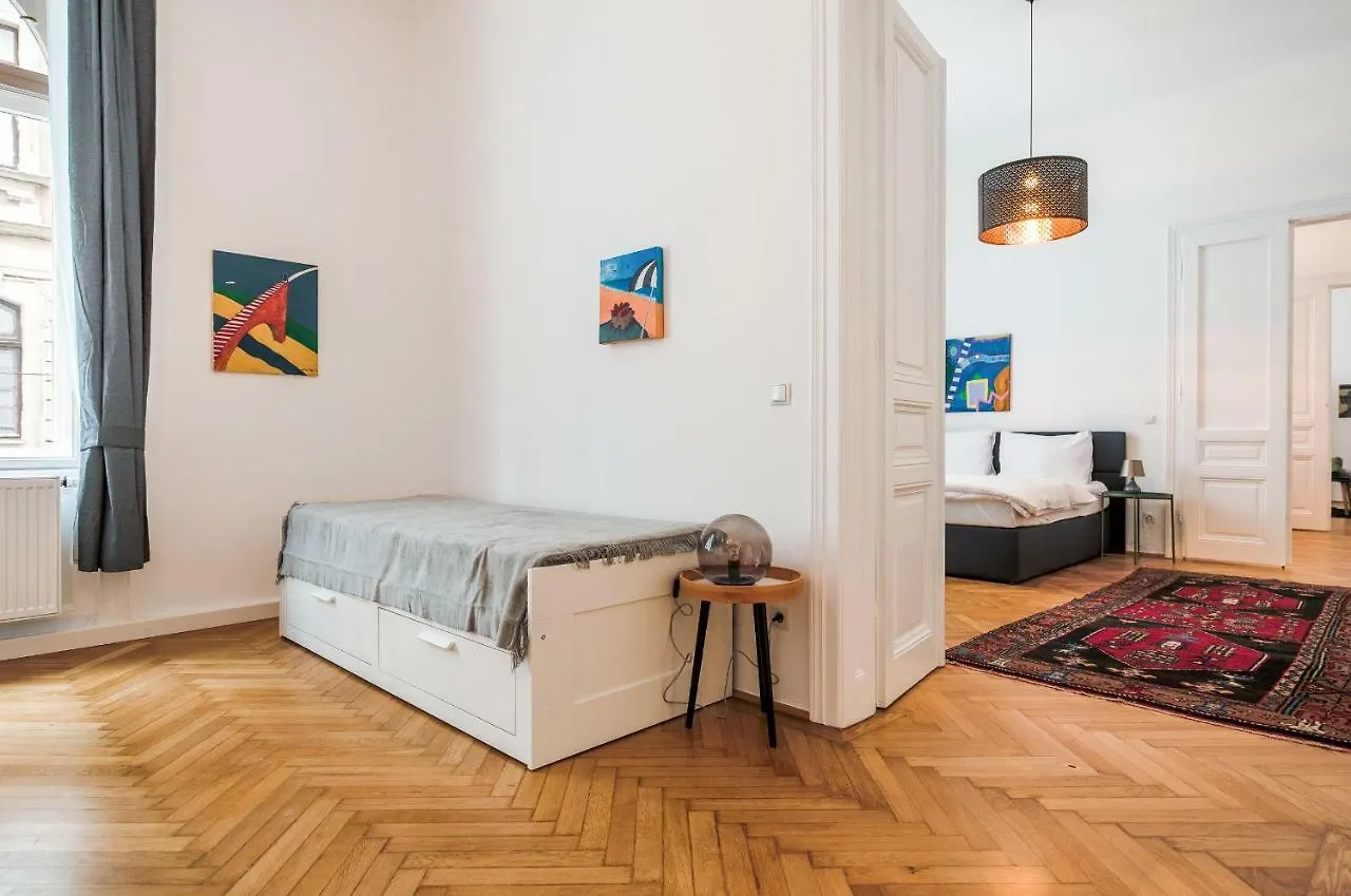 GRAND SOHO II Apartment Wien